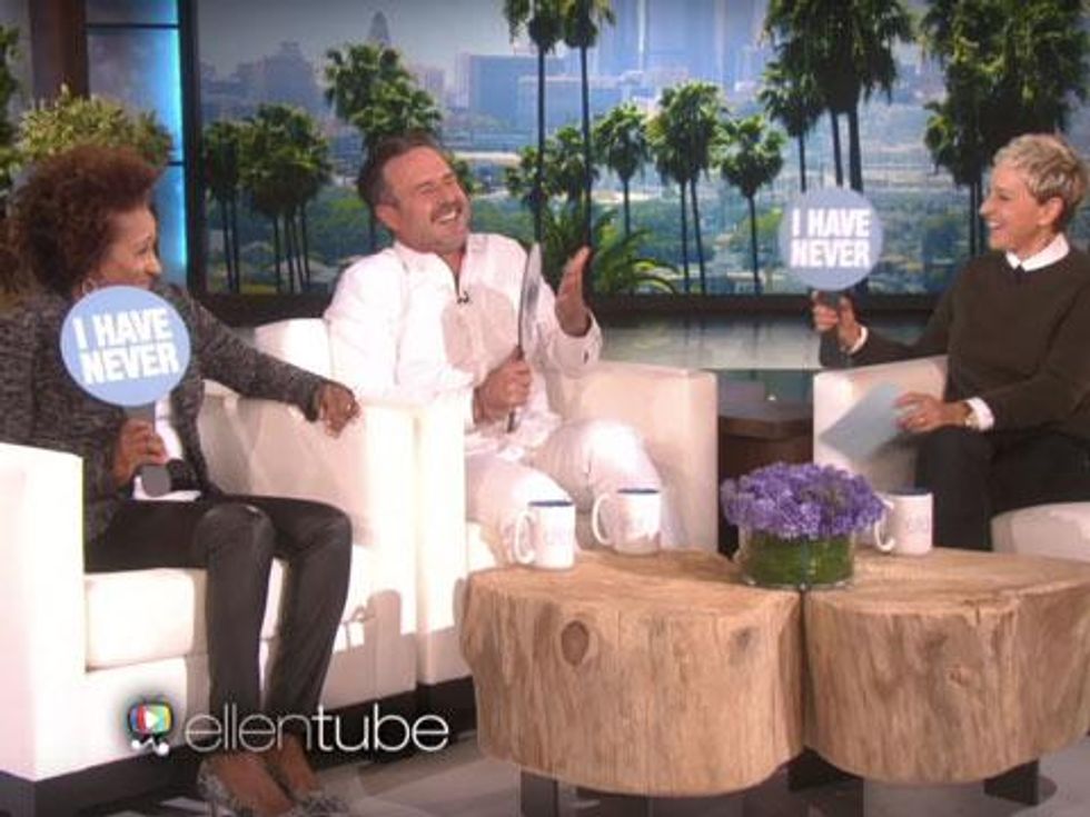 WATCH: Ellen DeGeneres & Wanda Sykes Play 'Never Have I Ever'