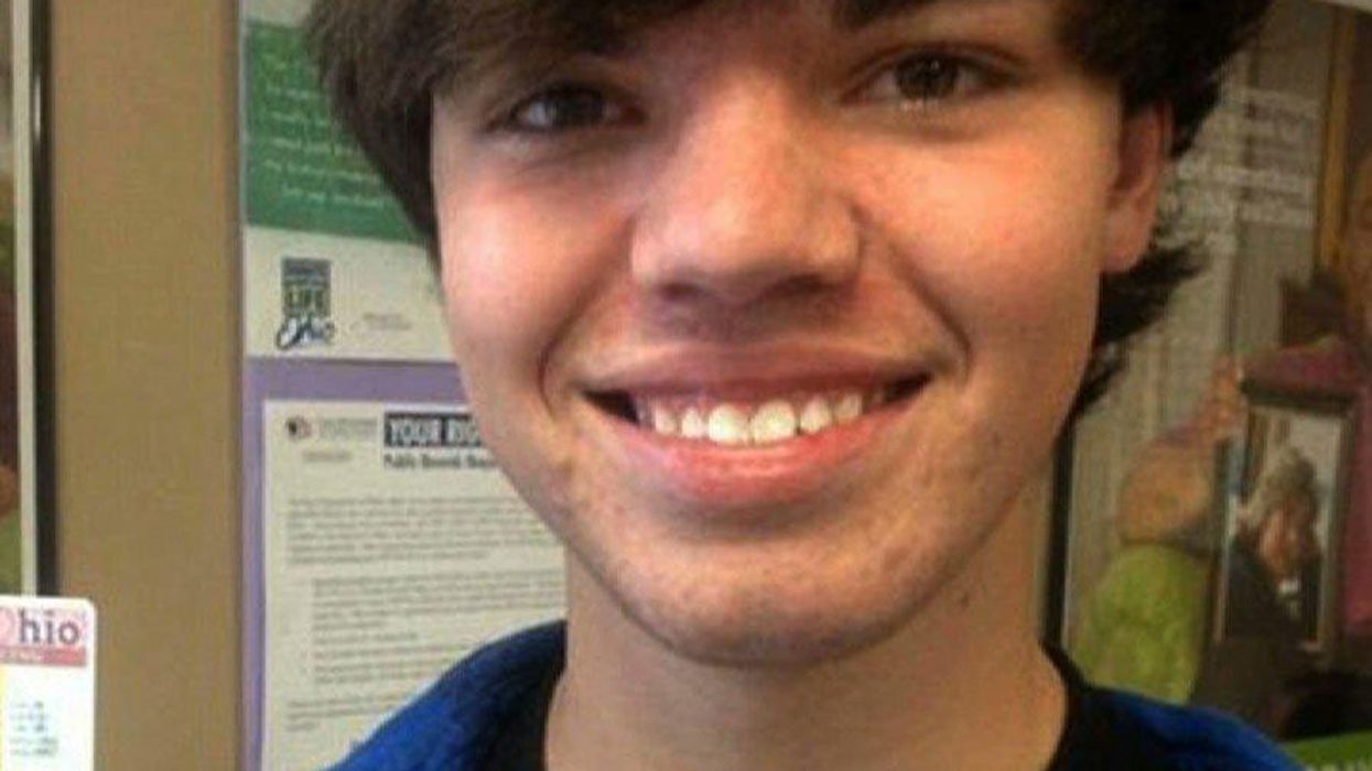 <p>Ohio Highway Dedicated to Late Trans Teen Leelah Alcorn</p>