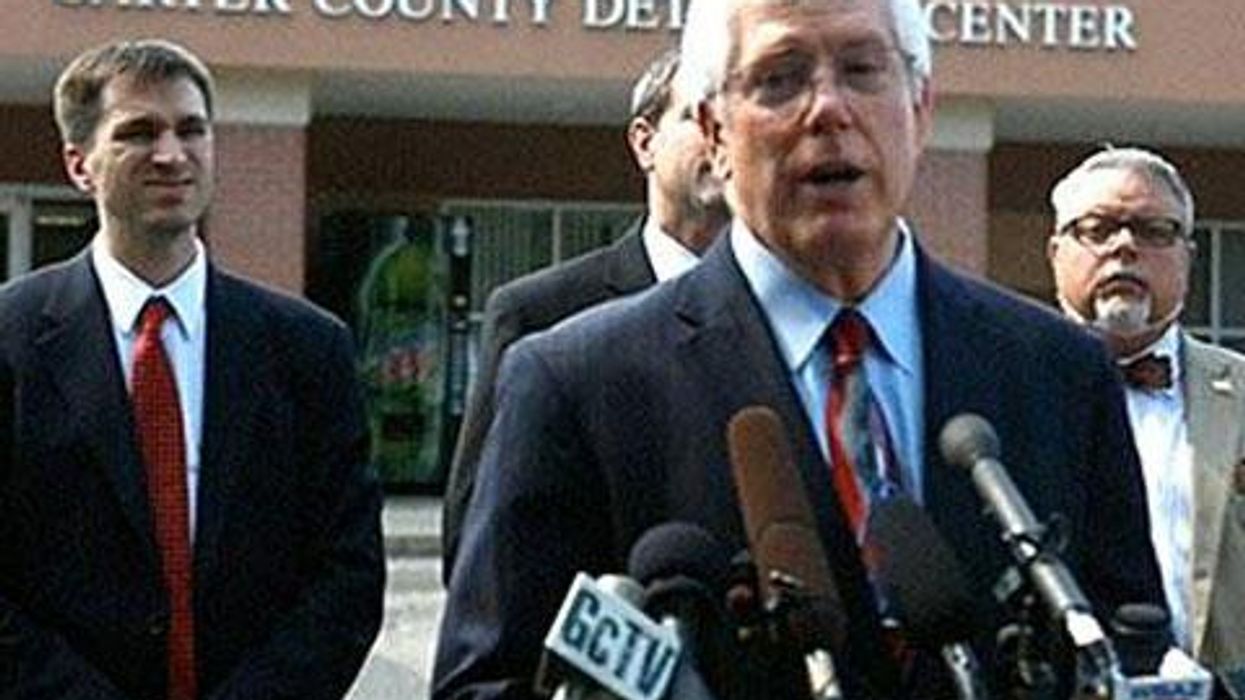 <p>Kim Davis to Appeal Contempt Ruling</p>