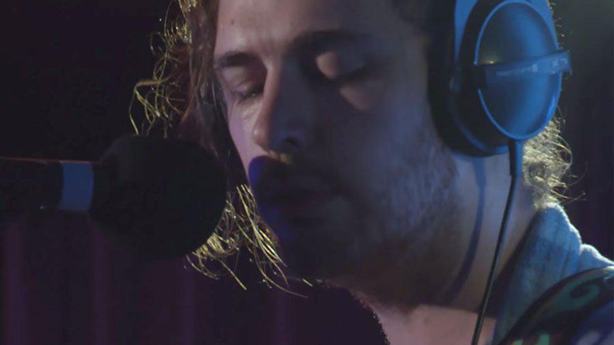 Hozier Covered Sam Smith's "Lay Me Down" And Our Hearts Can't Handle It
