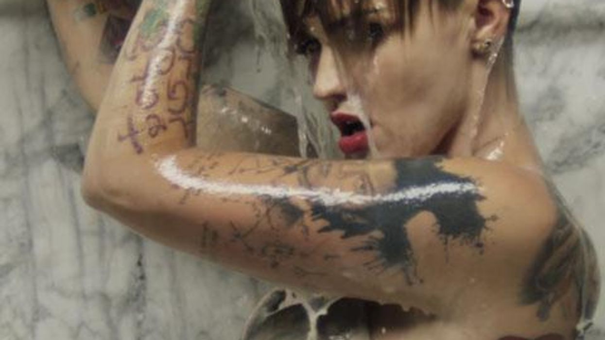 <p>9 Things To Never Say To Someone Who Is Genderqueer</p>