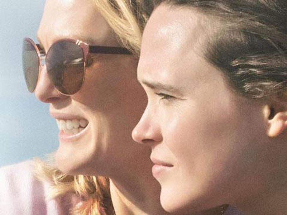 Pic of the Day: Ellen Page and Julianne Moore Are Breathtaking in Freeheld Poster 