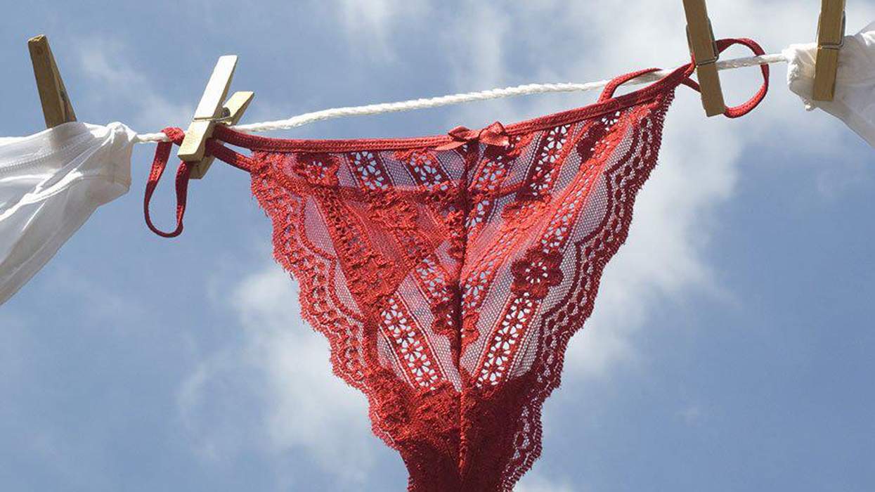 <p>4 Ridiculous Vagina Fashions We Afraid to Try</p>