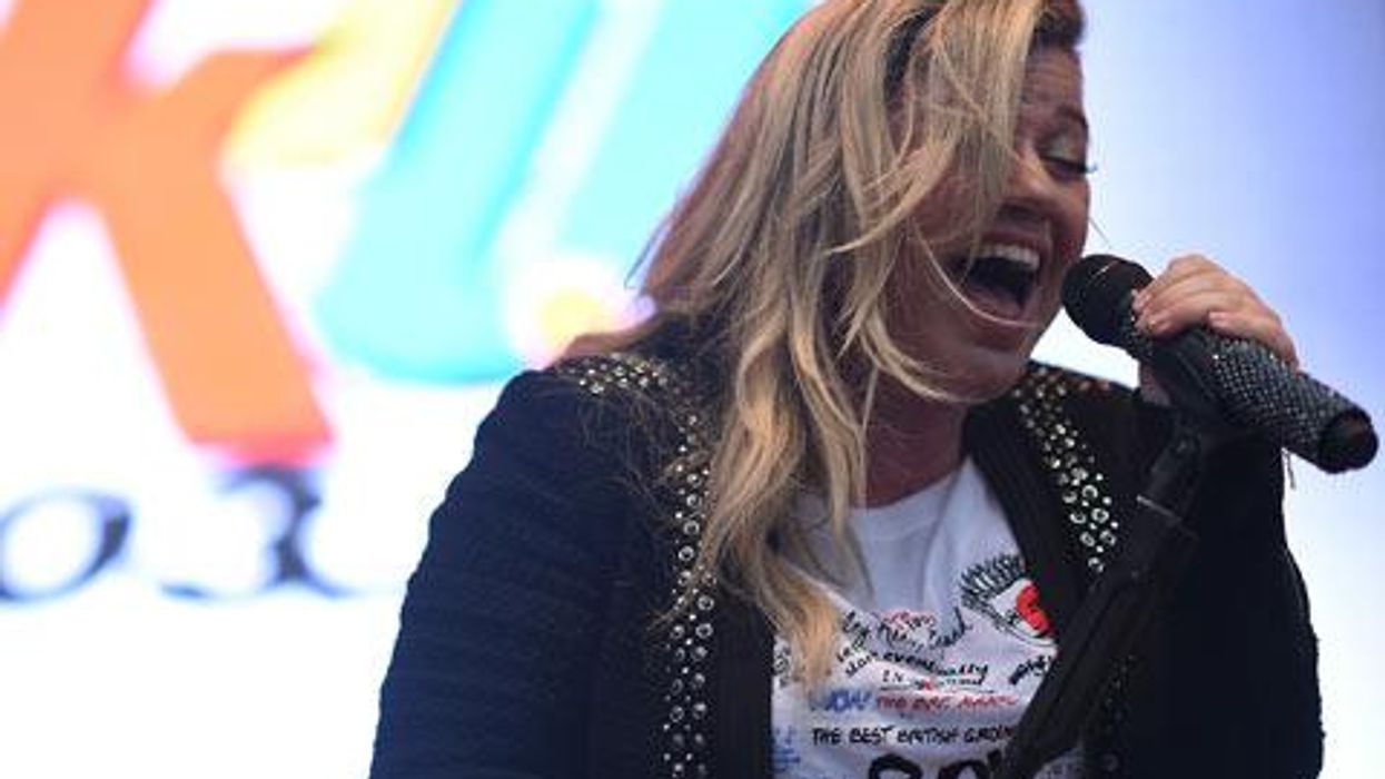 <p>11 Best Covers Songs Kelly Clarkson Slayed - Ranked</p>