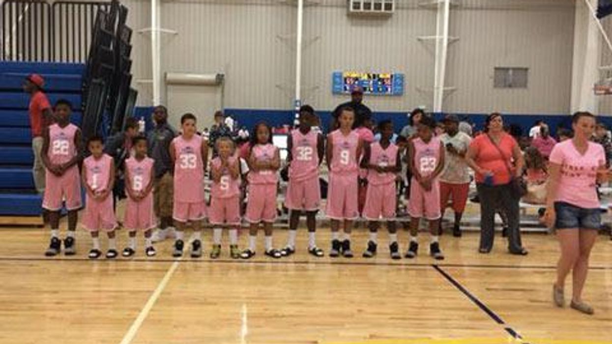 <p>National Basketball Tournament Bans Kids' Team for Having Female Player</p>