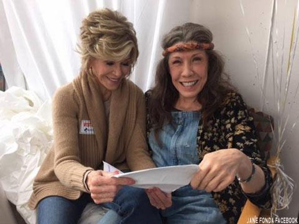 Pic of the Day: Lily Tomlin and Jane Fonda Being the Best Together 