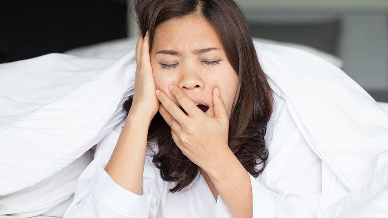 <p>10 Stages of Lesbian Bed Death You Probably Recognize</p>