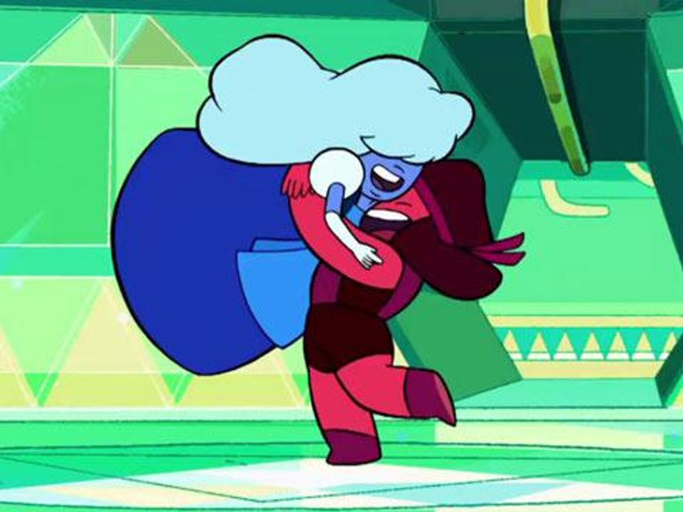 Steven Universe Kids Show Features Cartoon Network's First Lead Lesbian Couple 
