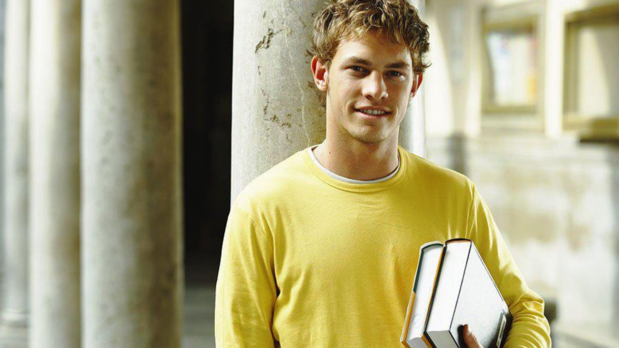 <p>9 Things I Wish I Knew While Questioning My Sexuality</p>