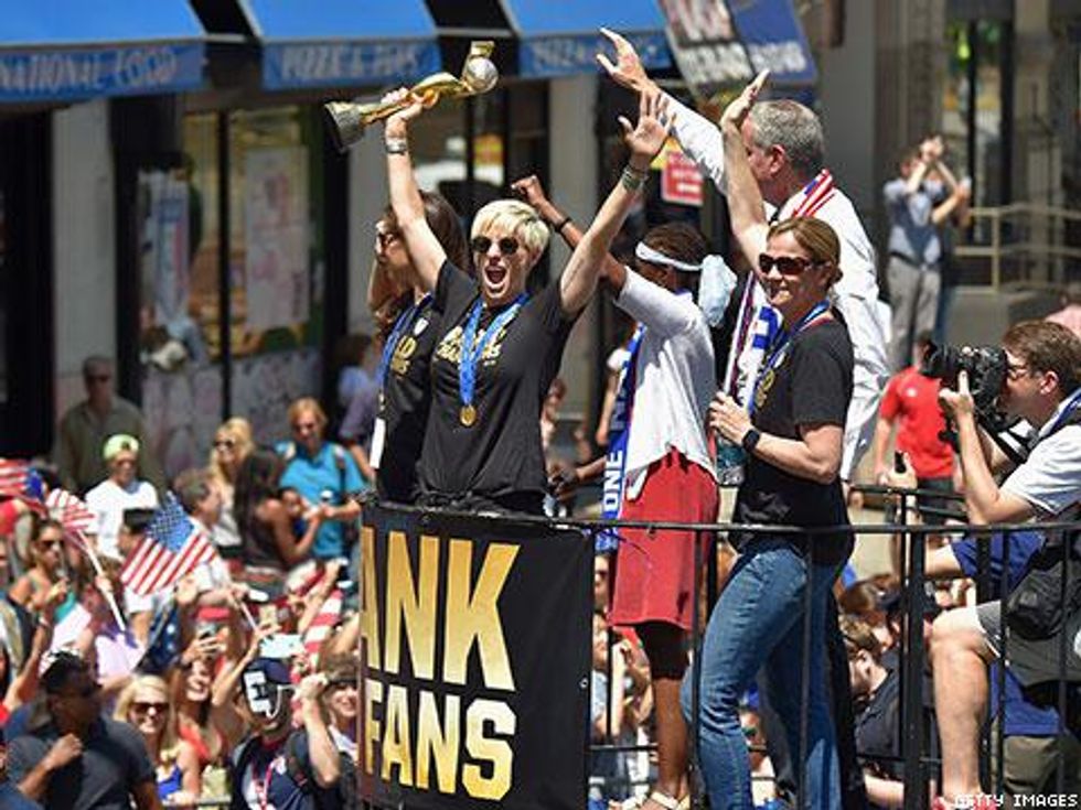 9 Pics of the U.S. Women's Soccer Team's New York Parade that Will Make You Cheer All Over Again
