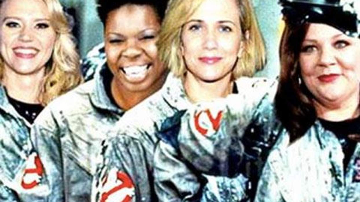 <p>Pic of the Day: First Look at Kate McKinnon and the New <em>Ghostbusters</em> Gang</p>