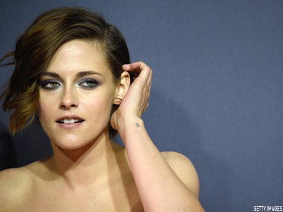 3 Ways Kristen Stewart's Mom Crossed a Line By Outing Her as Bisexual