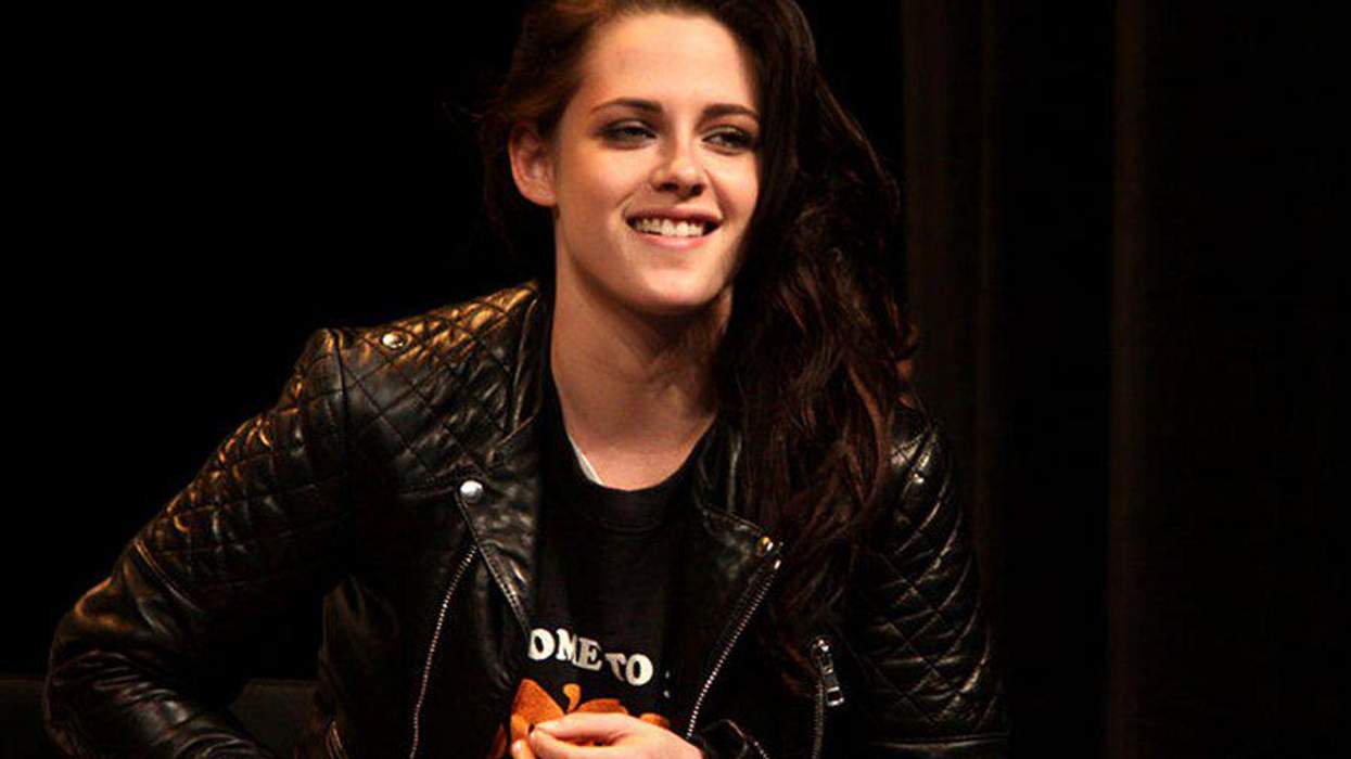<p>The Internet Responds to News That K-Stew Was Outed by Her Mother</p>