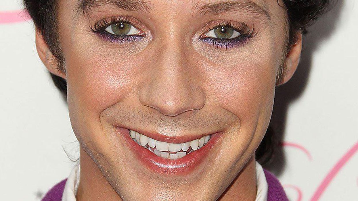 <p>5 Reasons Men Shouldn't Be Ashamed To Wear Makeup</p>