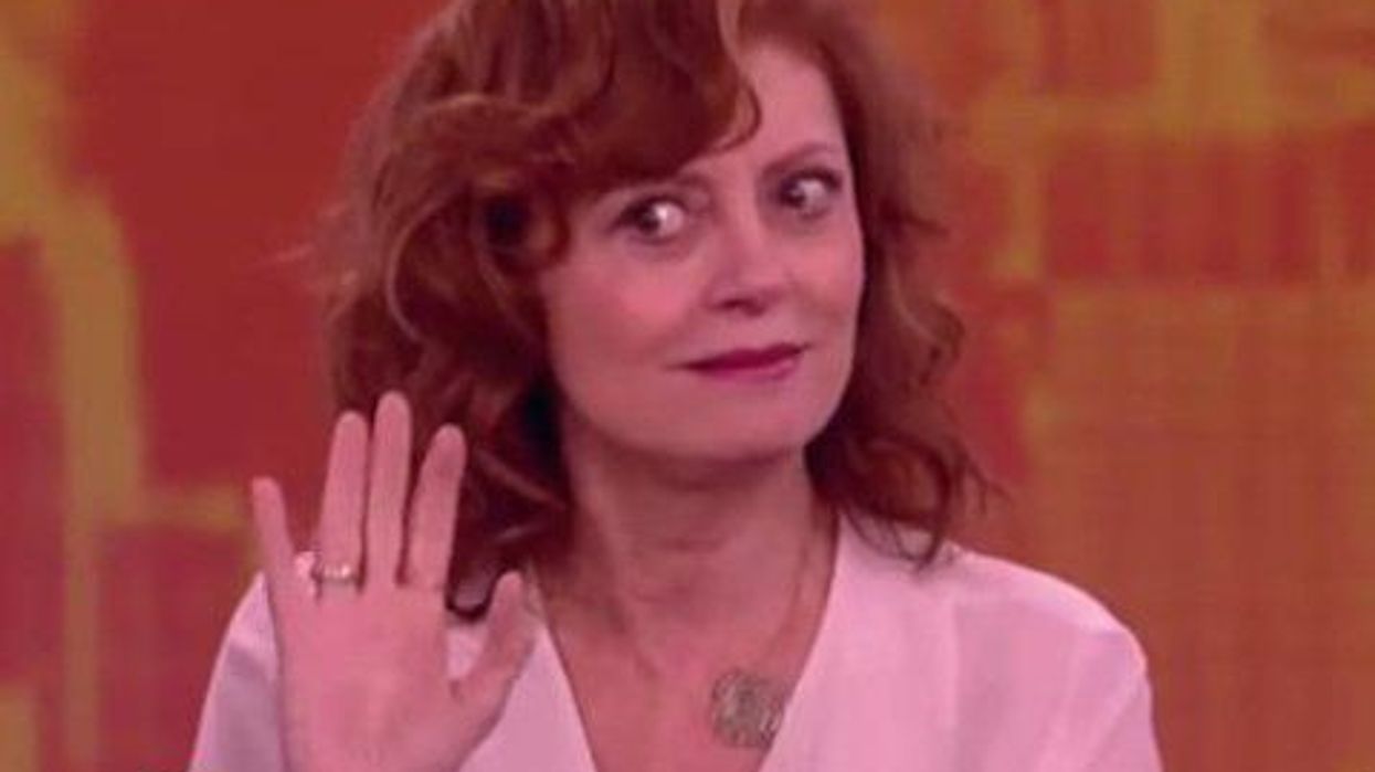 <p>WATCH: Susan Sarandon Talks Being 'Open to Any Gender' in Dating PSA on <em>The View</em></p>