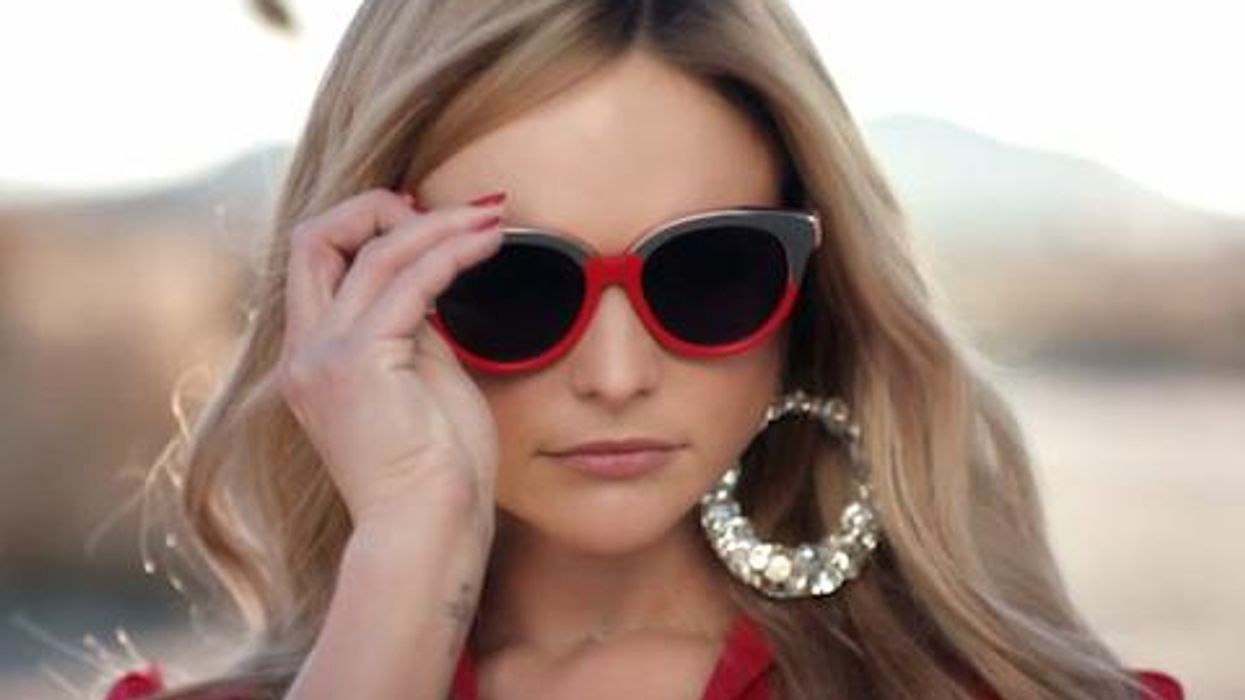 <p>Female Country Music Stars Unite to Challenge Sexist Radio Consultant</p>