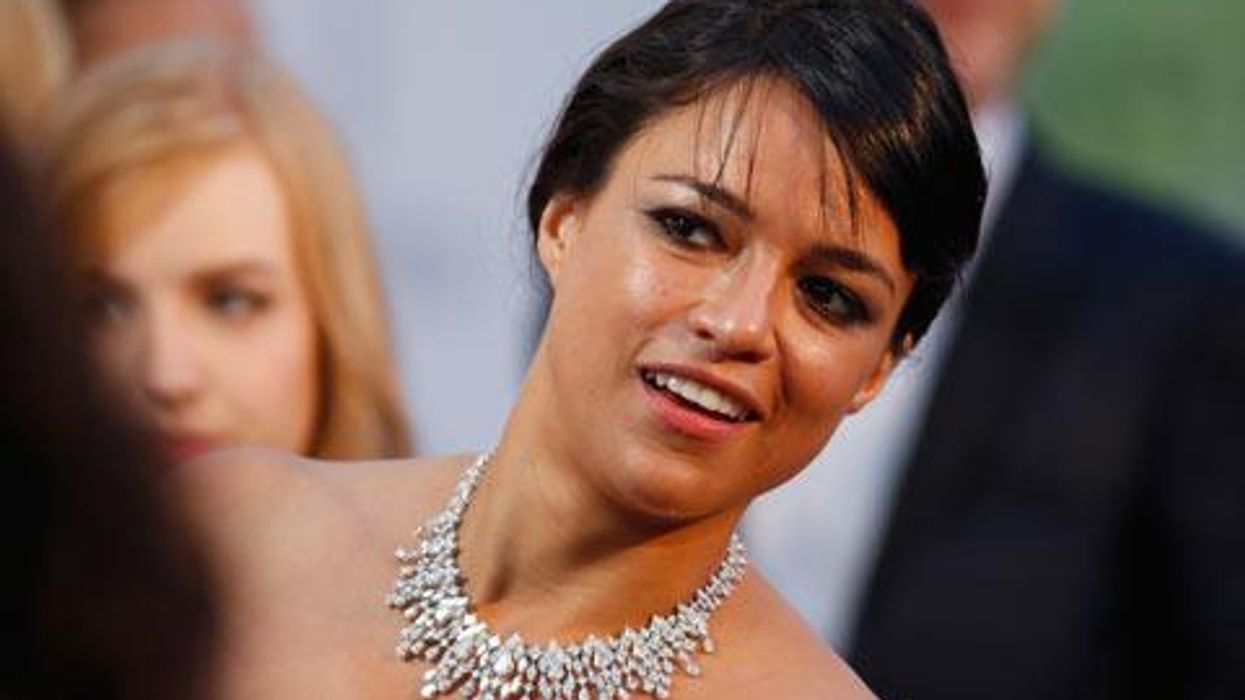 <p>7 Things to Expect When You Come Out as Bisexual</p>