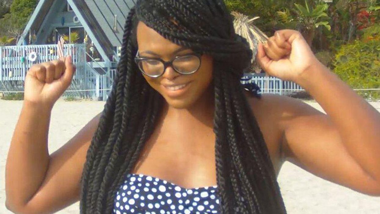 <p>Kat Gains Confidence at the Beach</p>