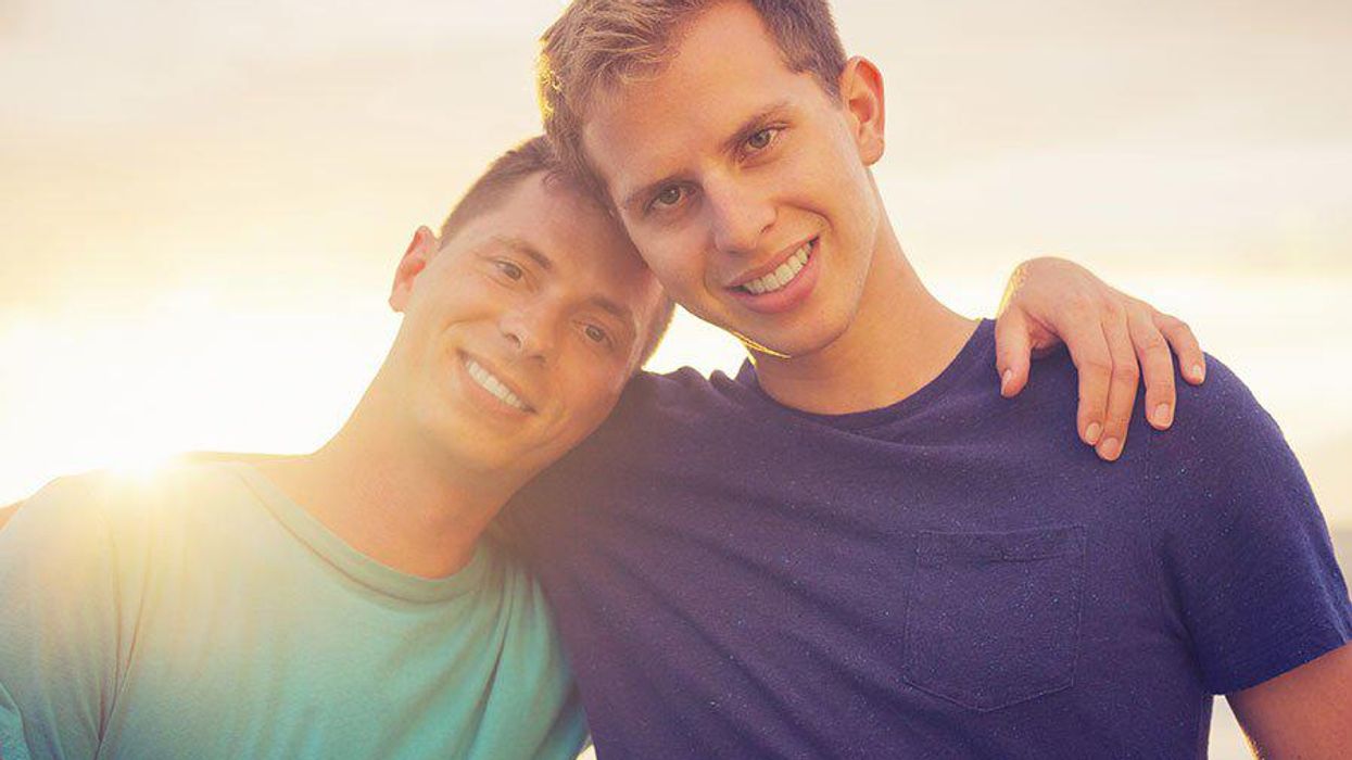 <p>6 Perks of Being in a Man-On-Man Relationship</p>