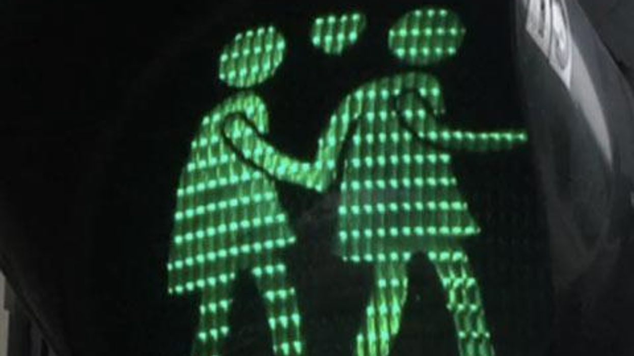 <p>WATCH: Vienna's Same-Sex Traffic Signals Are the Cutest Ever</p>