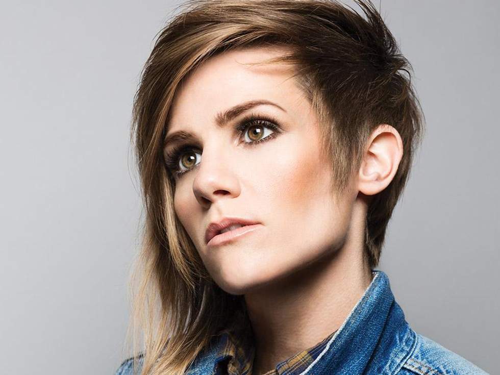 Ask a Lesbian: 'Is Scissoring Actually a Thing?'
