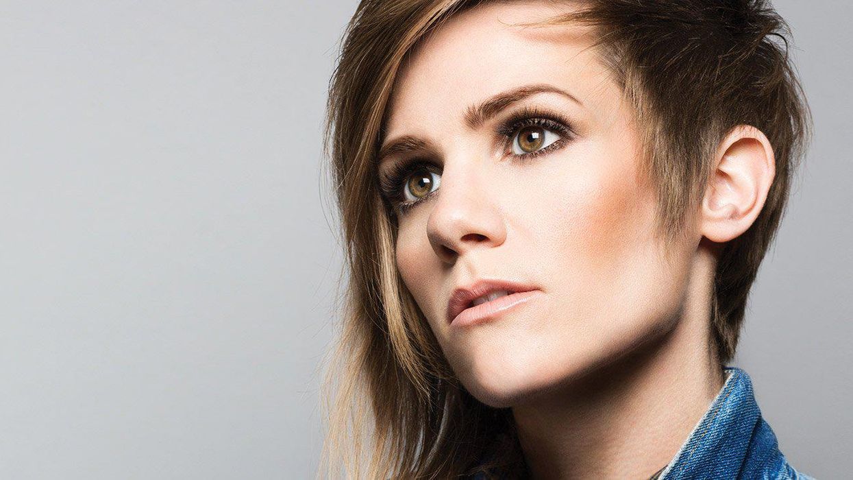 <p>Ask a Lesbian: 'Is Scissoring Actually a Thing?'</p>