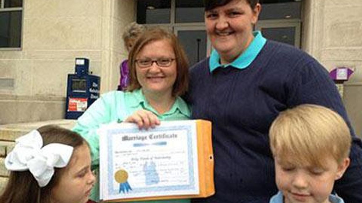 <p>Alabama Supreme Court Halts Same-Sex Marriage</p>