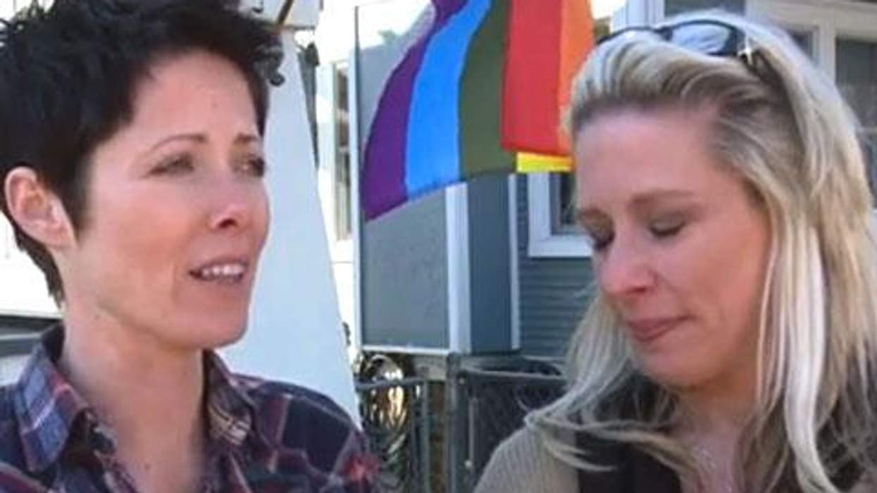 <p>WATCH: Nebraska Man Steals and Burns Lesbian Couple's Pride Flag</p>