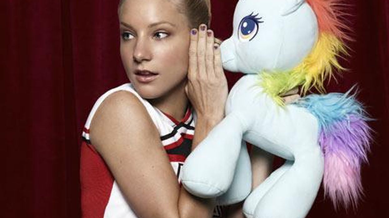 <p>11 Bisexual Girl Problems</p>