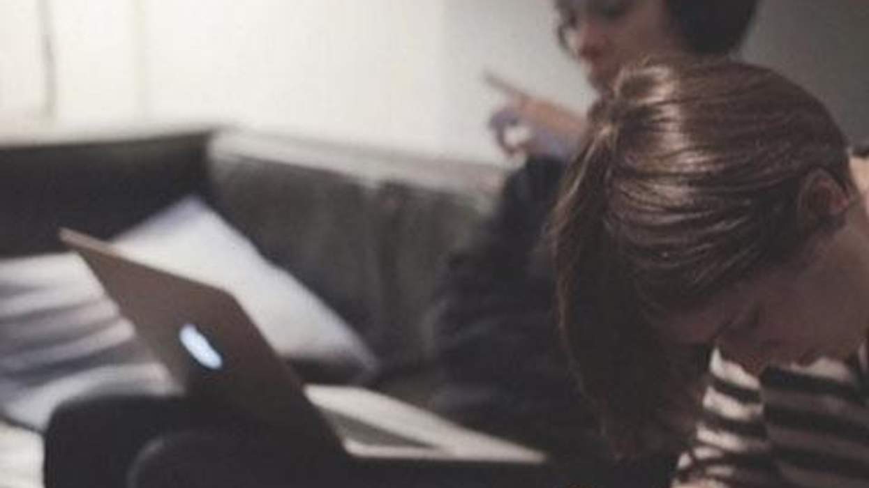 <p>Pic of the Day: Tegan & Sara Team Up With Carly Rae Jepsen</p>