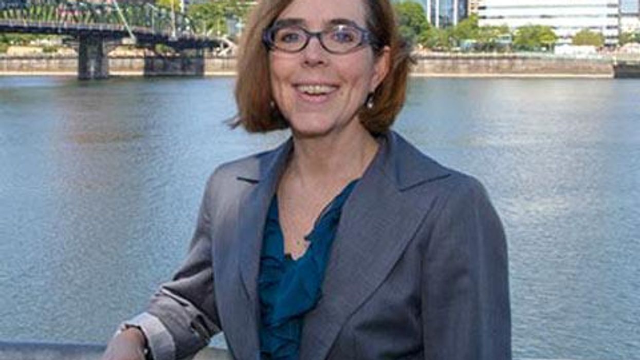 <p>Kate Brown, First Openly LGBT Governor, Assumes Office With Pointed Inauguration Speech</p>