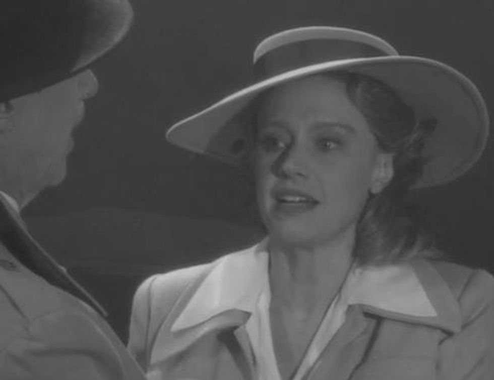 WATCH: Kate McKinnon Channels Ingrid Bergman in Hilarious Casablanca Alternate Ending! 