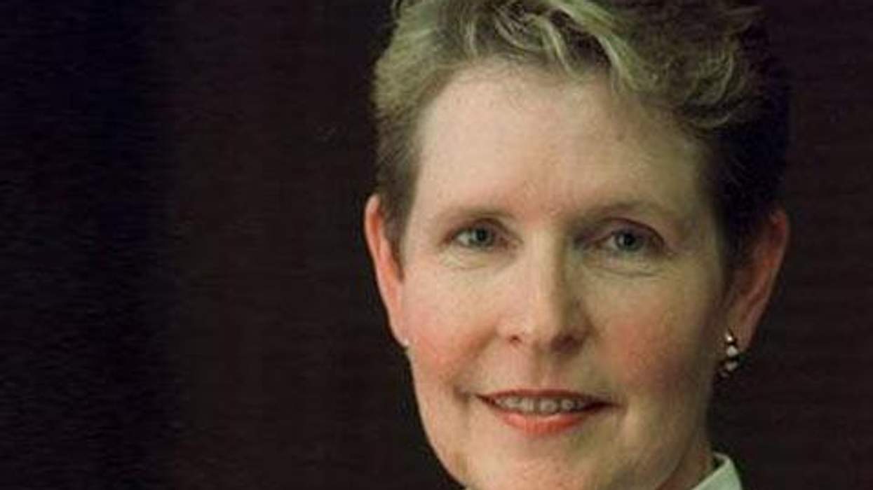 <p>Alabama Marriage Equality on Two-Week Hold</p>
