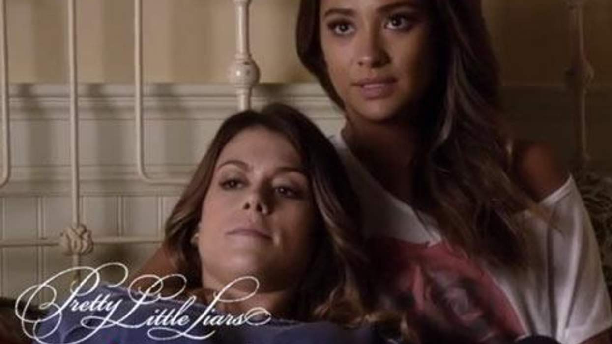 <p>WATCH: <em>Pretty Little Liars'</em> Emily and Paige Say Sad Farewells in Winter Premiere Sneak Peek</p>