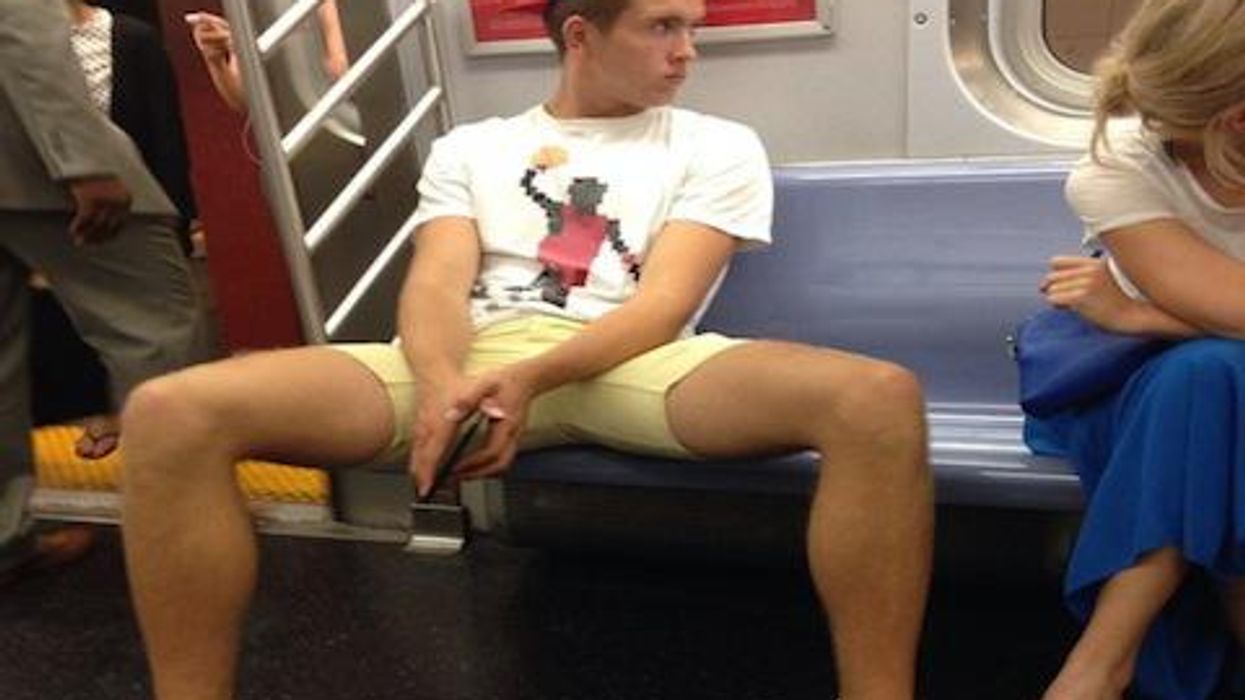 <p>WATCH: Woman Calls Out Manspreading Subway Riders in Hilarious Video</p>
