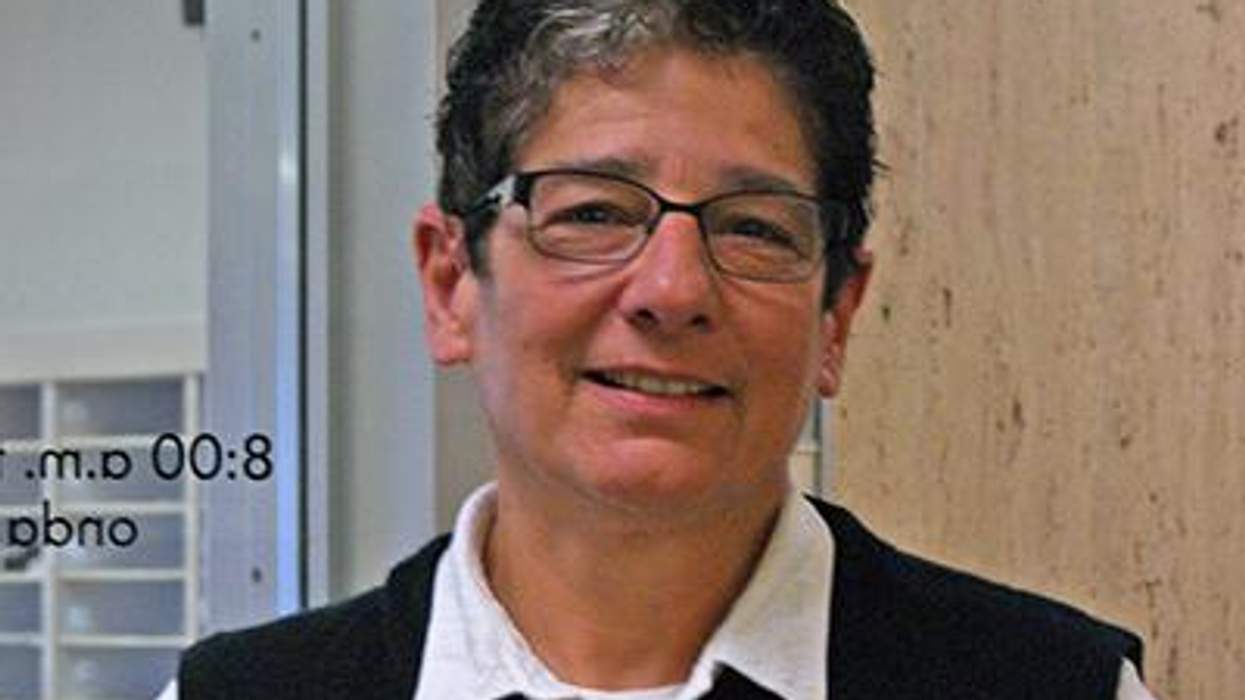 <p>Kan. Minister Gets Death Threats for Performing Same-Sex Weddings</p>