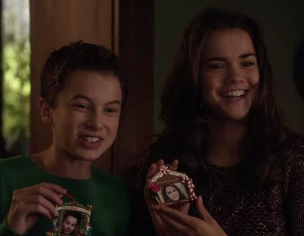 WATCH: Get in the Holiday Spirit With This Clip from The Fosters Christmas Special