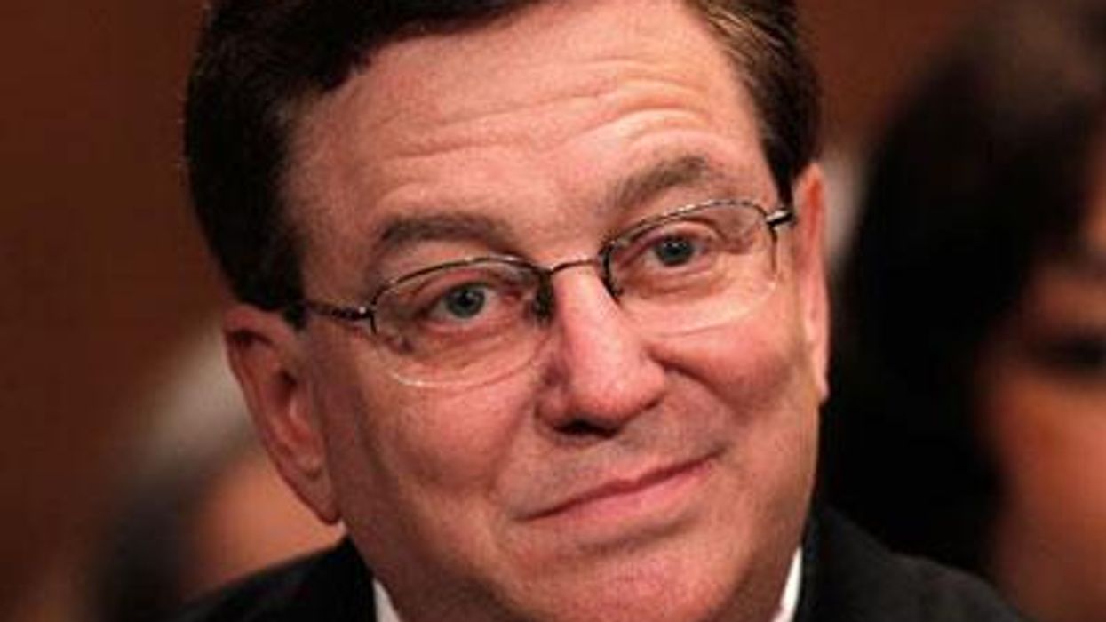 <p>Federal Judge Strikes Down South Carolina's Marriage Ban</p>