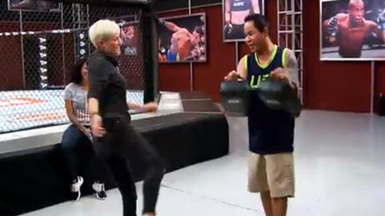 <p>WATCH: Megan Rapinoe Shows off MMA Skills on<em> Ultimate Fighter</em></p>