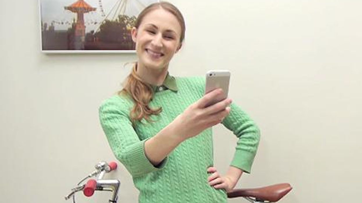 <p>WATCH : Apple Presents The iGay!</p>