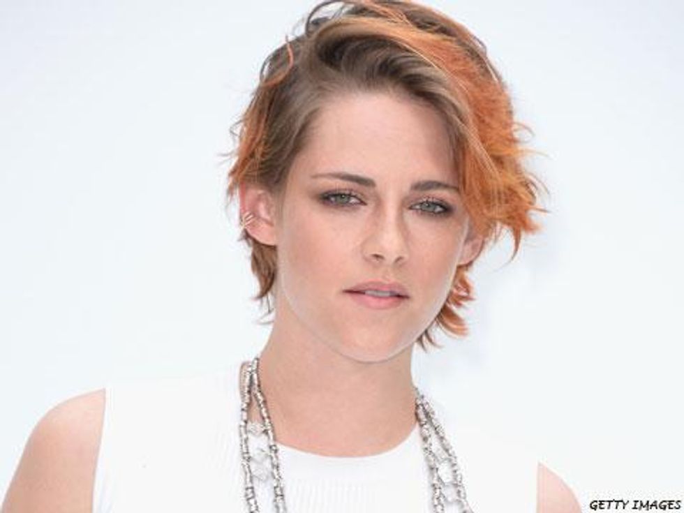 Kristen Stewart"It's a REALLY Ridiculous Thing To Say You're Not a Feminist"