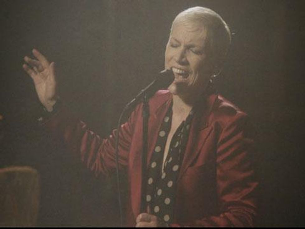 WATCH: Annie Lennox's Rendition of "Georgia On My Mind" Will Blow Yours 