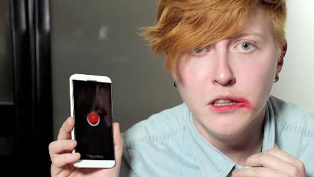 <p>WATCH : Lesbian Life Alert for Those Times When You Fall For a Straight Girl</p>