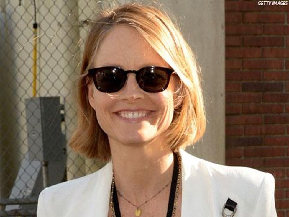  #TBT Quiz: How Well Do You Know Your Jodie Foster Trivia?