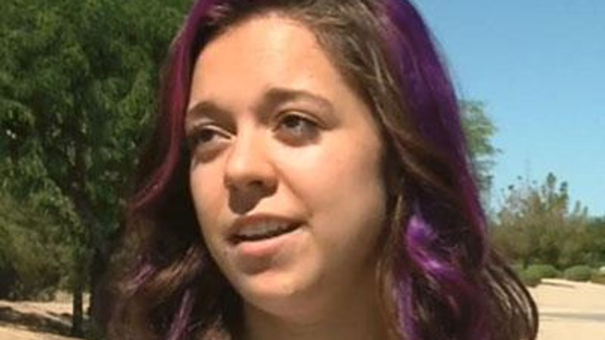 <p>WATCH: Ariz. High School Throws Out Ballots for Lesbian Homecoming Couple</p>