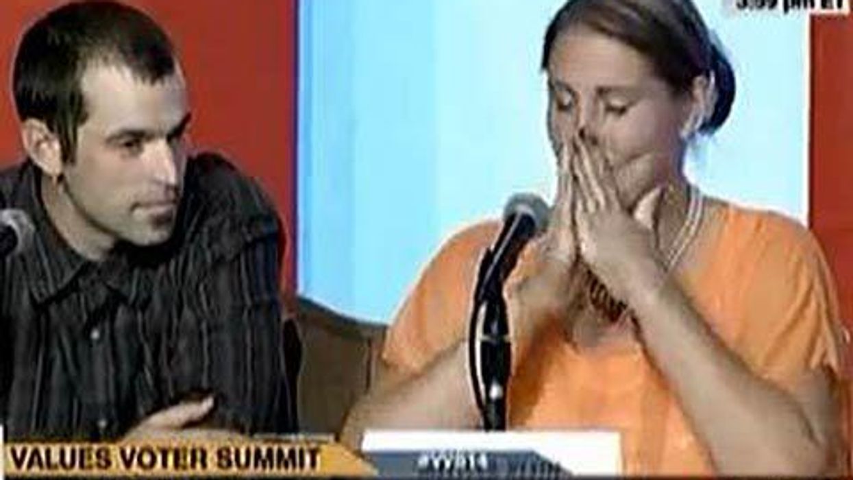 <p>WATCH: Antigay Baker Cries to Values Voters Summit Over Lawsuit</p>