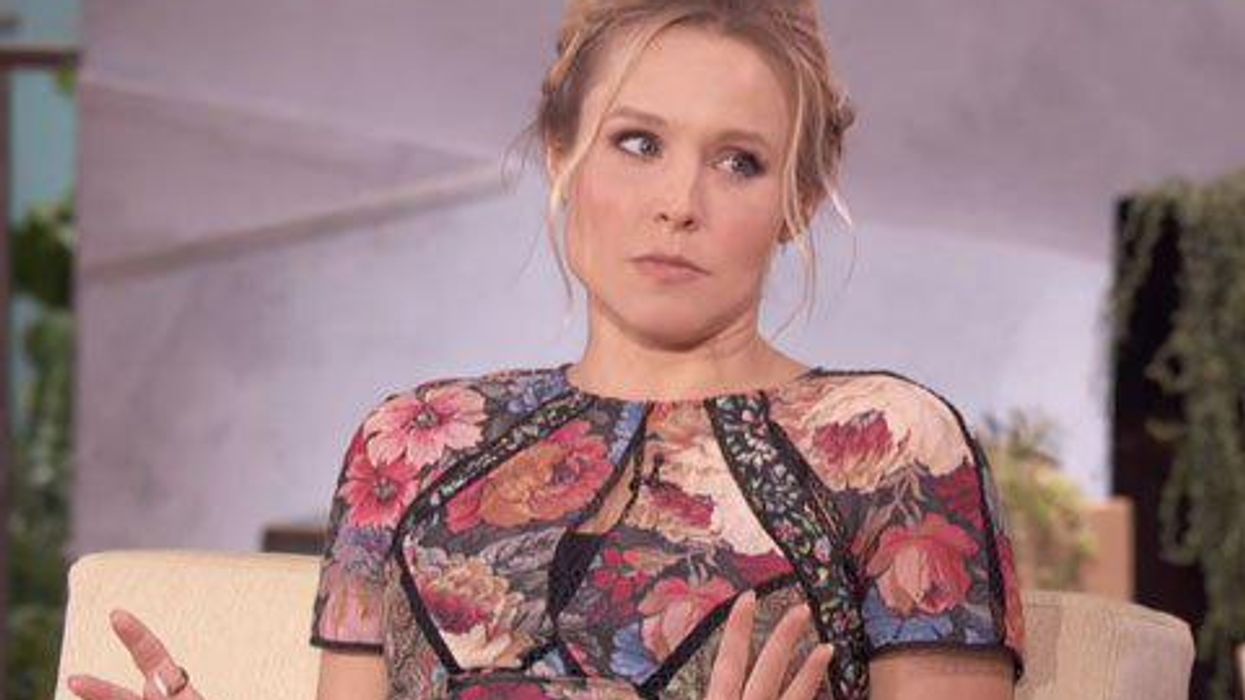 <p>WATCH: Kristen Bell Will Gladly Look at Jennifer Lawrence's Boobs - If J-Law Chooses to Show Her</p>