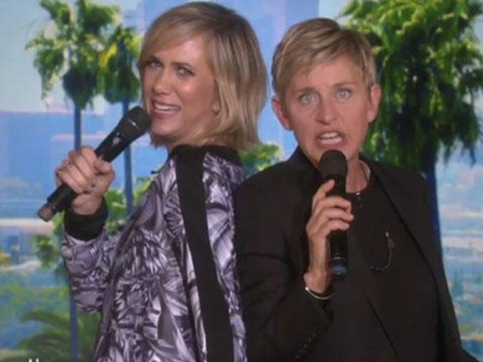 WATCH: Ellen DeGeneres and Kristen Wiig Lovingly Perform the Worst 'Let It Go' EVER 