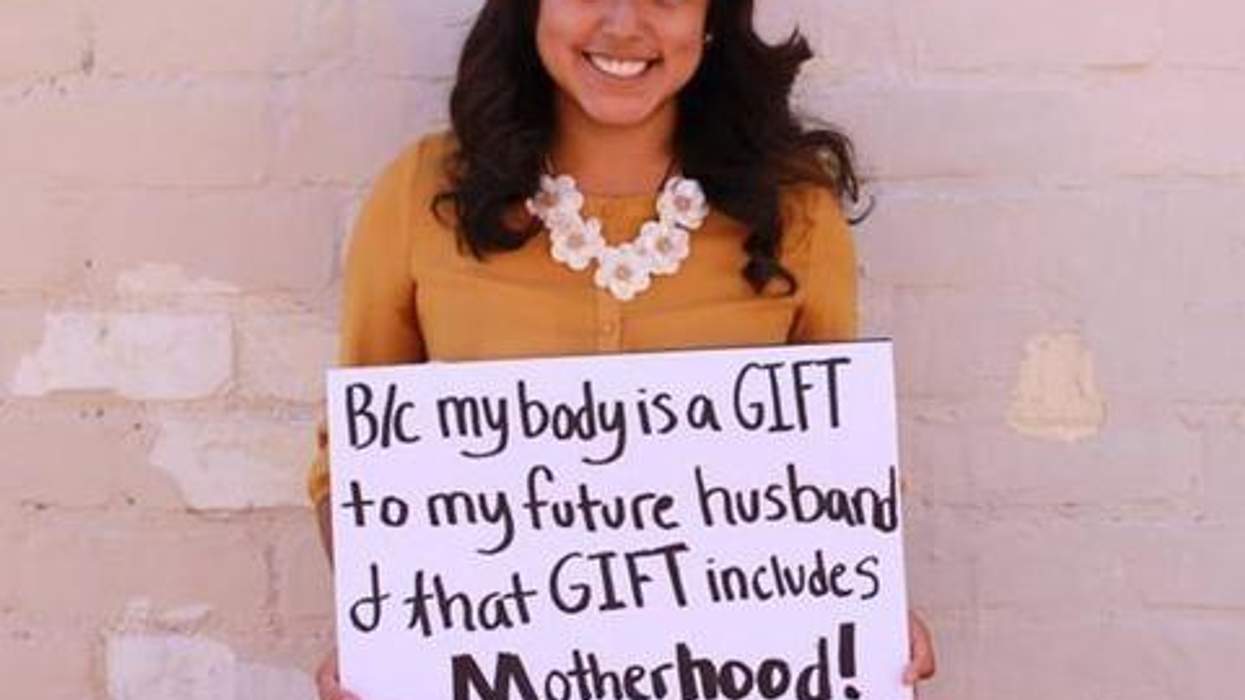 <p>WATCH : A Lesbian & Straight Girl Discuss Birth Control & Body Rights</p>