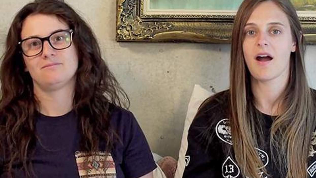 <p>WATCH : Lesbians Discuss The Walk Of Fame</p>